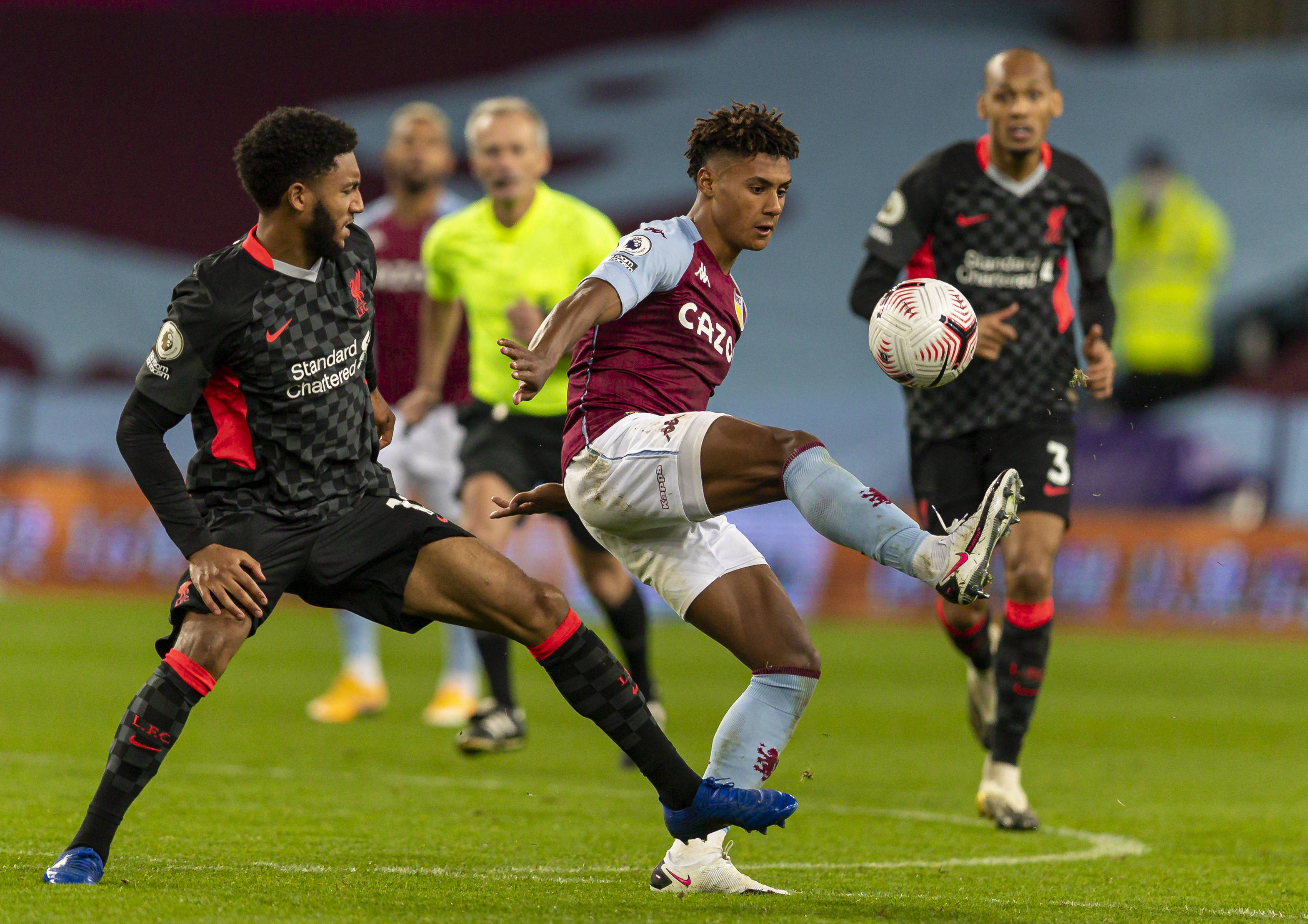 构成了一场 构成了一场